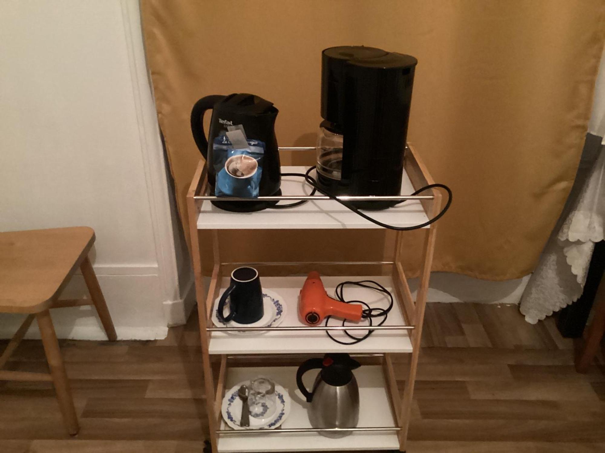 Chez Le Habitant 282 Rue Lecourbe 75015 * Parijs